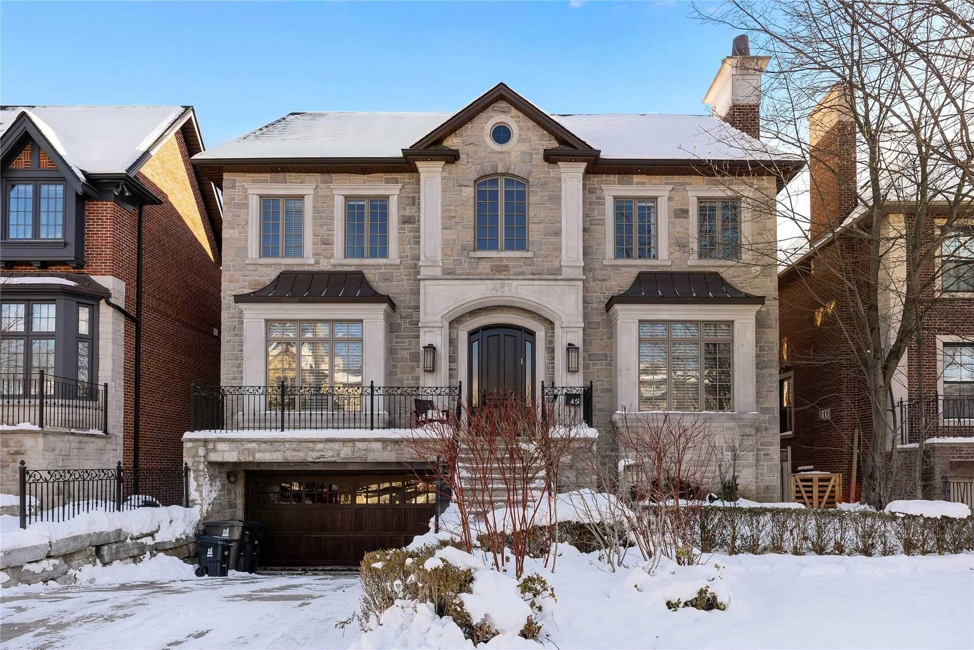 461 Douglas Ave