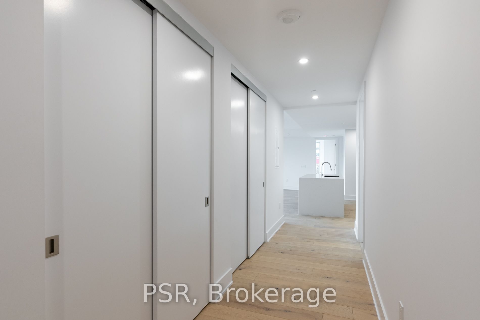 346 Davenport Rd Unit: 304