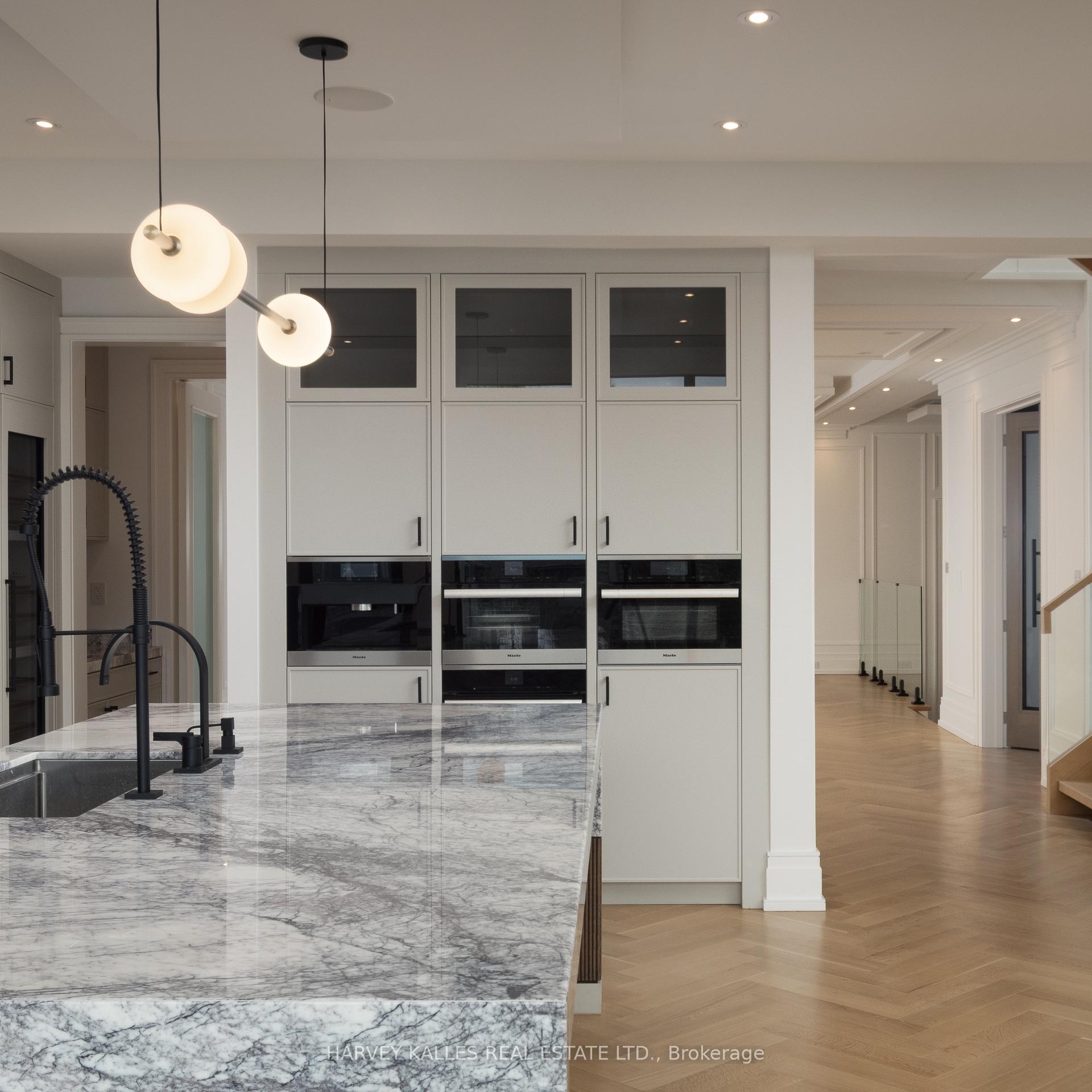 217 Richview Avenue, Toronto