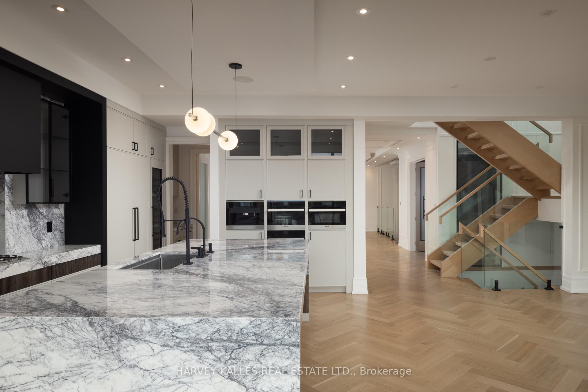 217 Richview Avenue, Toronto