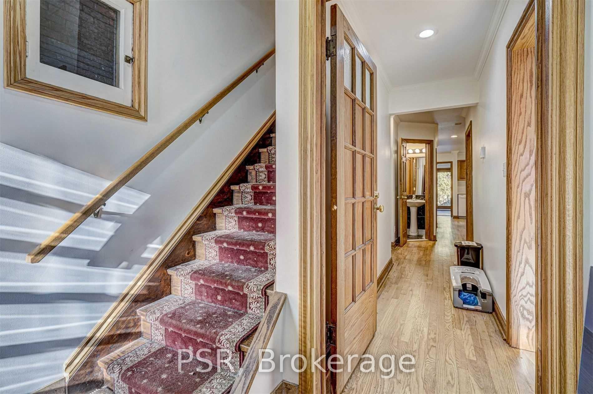 98 Roselawn Avenue, Toronto