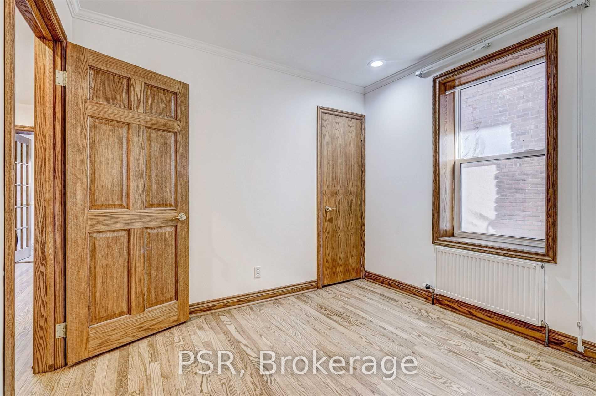 98 Roselawn Avenue, Toronto