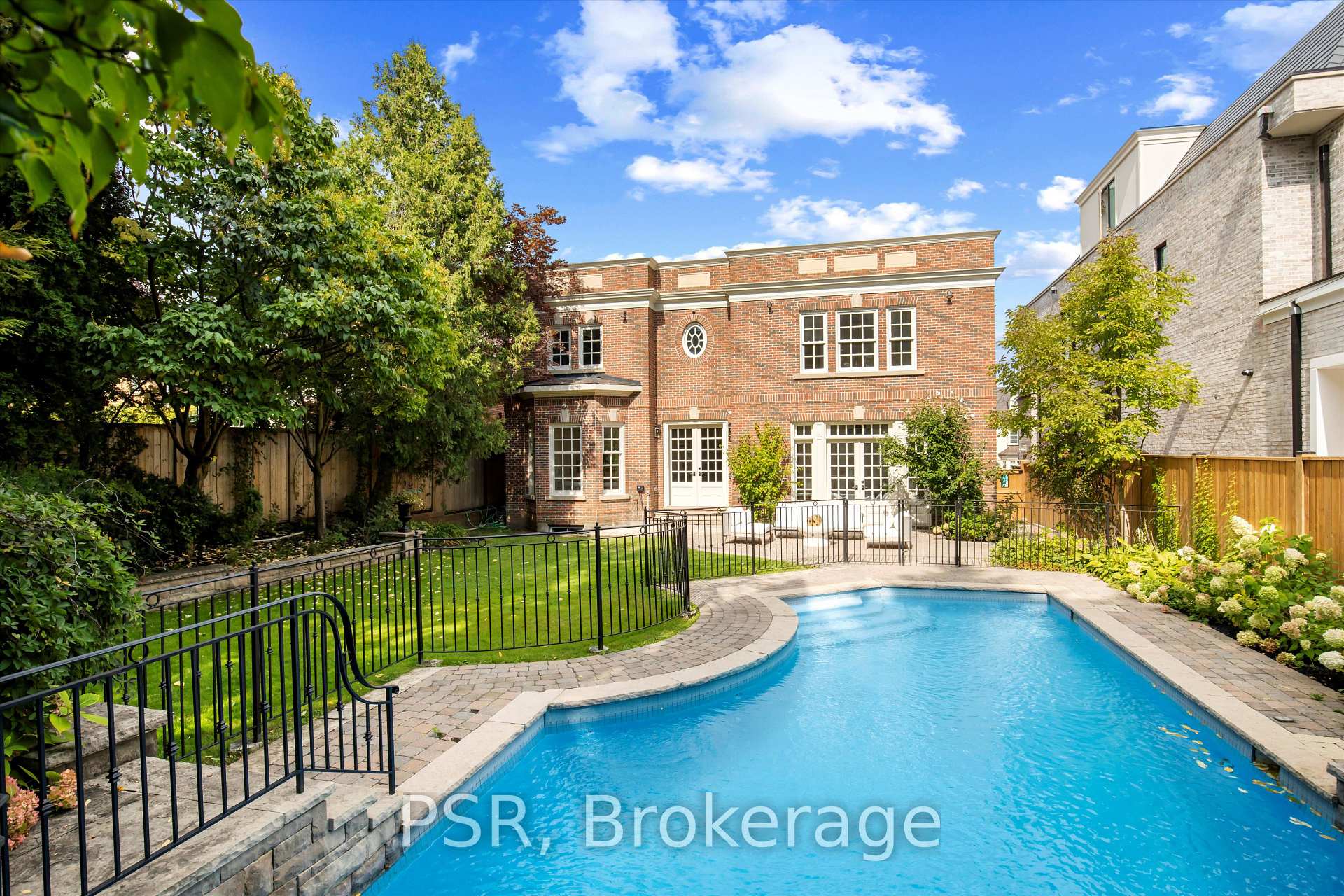 230 Dunvegan Road, Toronto