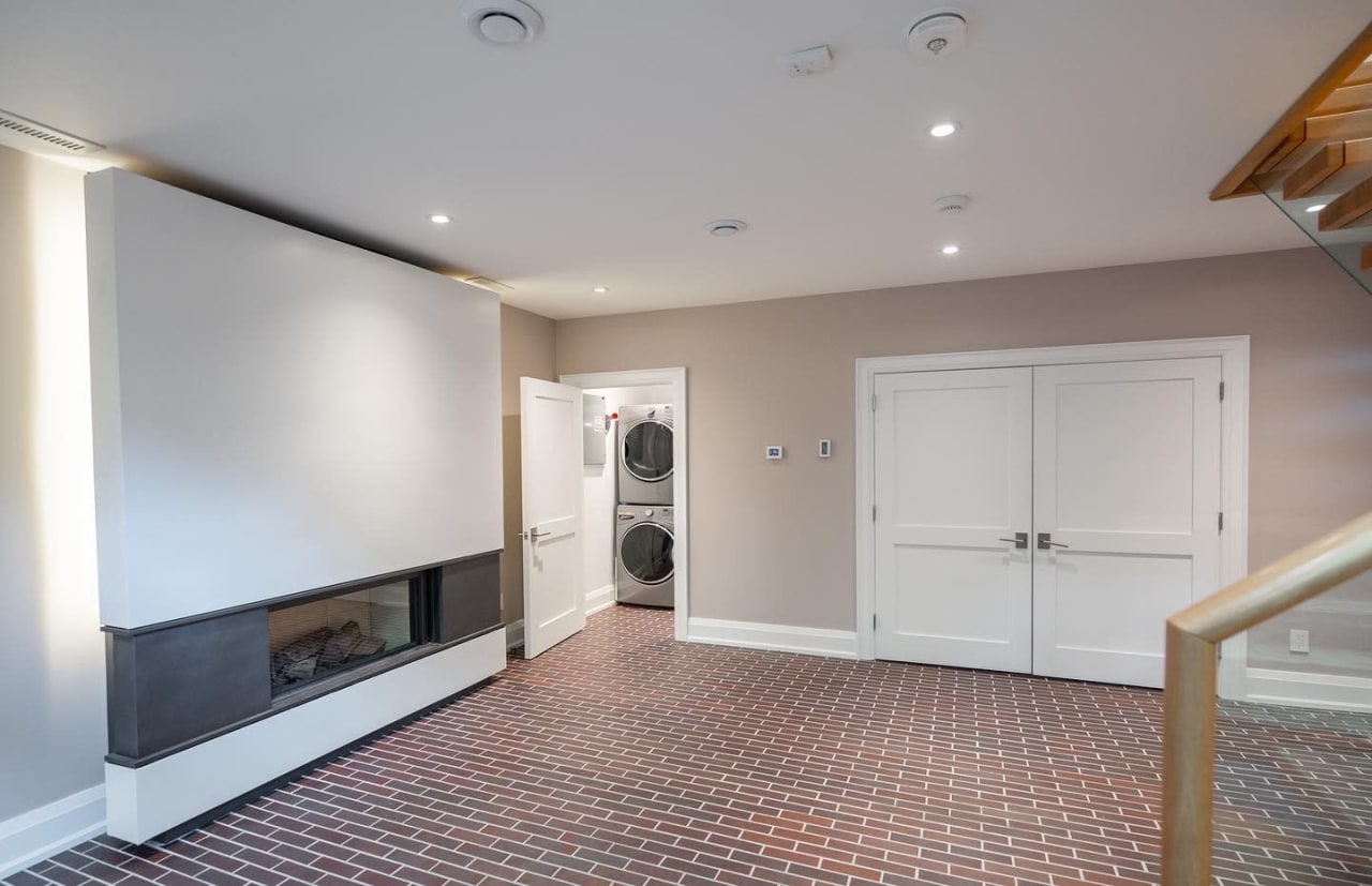 94B Admiral Road